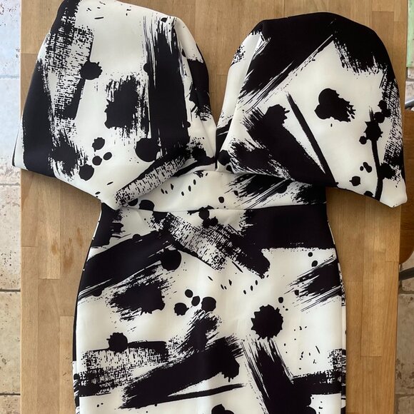 ASOS off shoulder sweet heart bardot V wire pencil midi dress in brush stroke - Picture 2 of 8